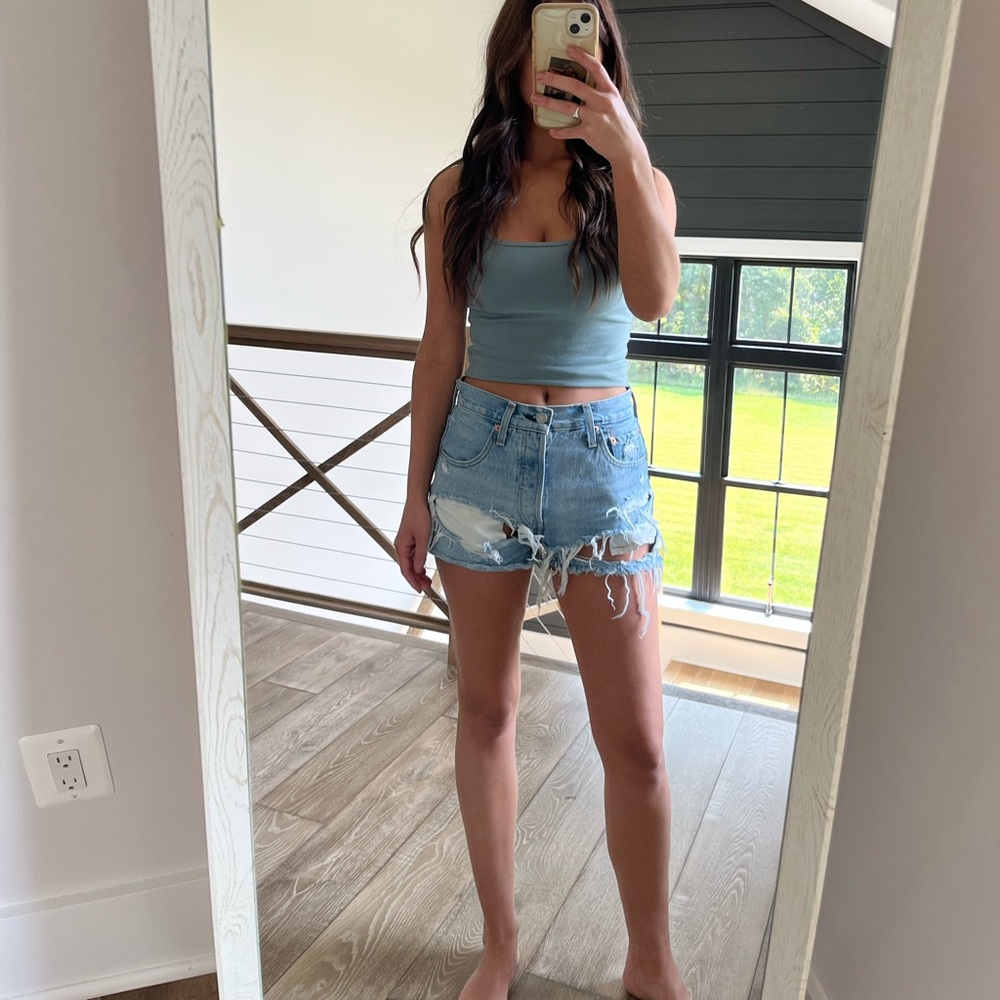 501 Levi shorts